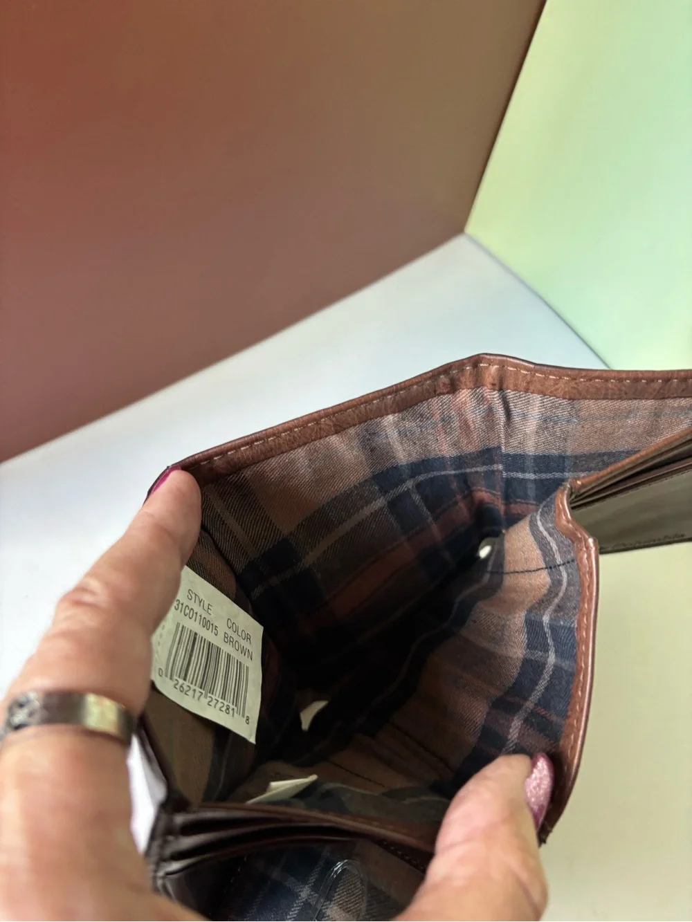 COLUMBIA Men’s Brown Leather Tri-Fold Wallet